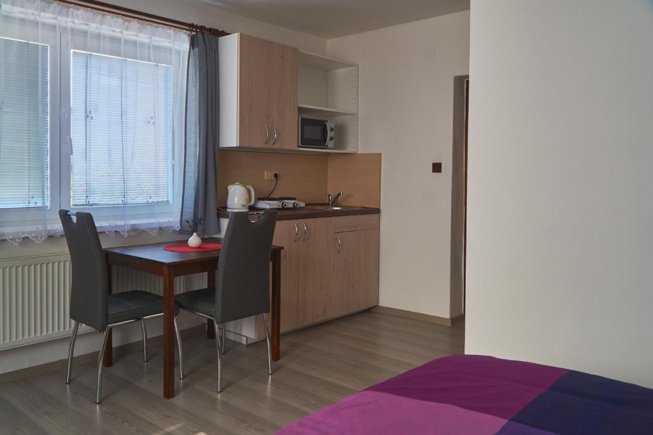 Apartmany Marjanka Jenisovice  Bagian luar foto