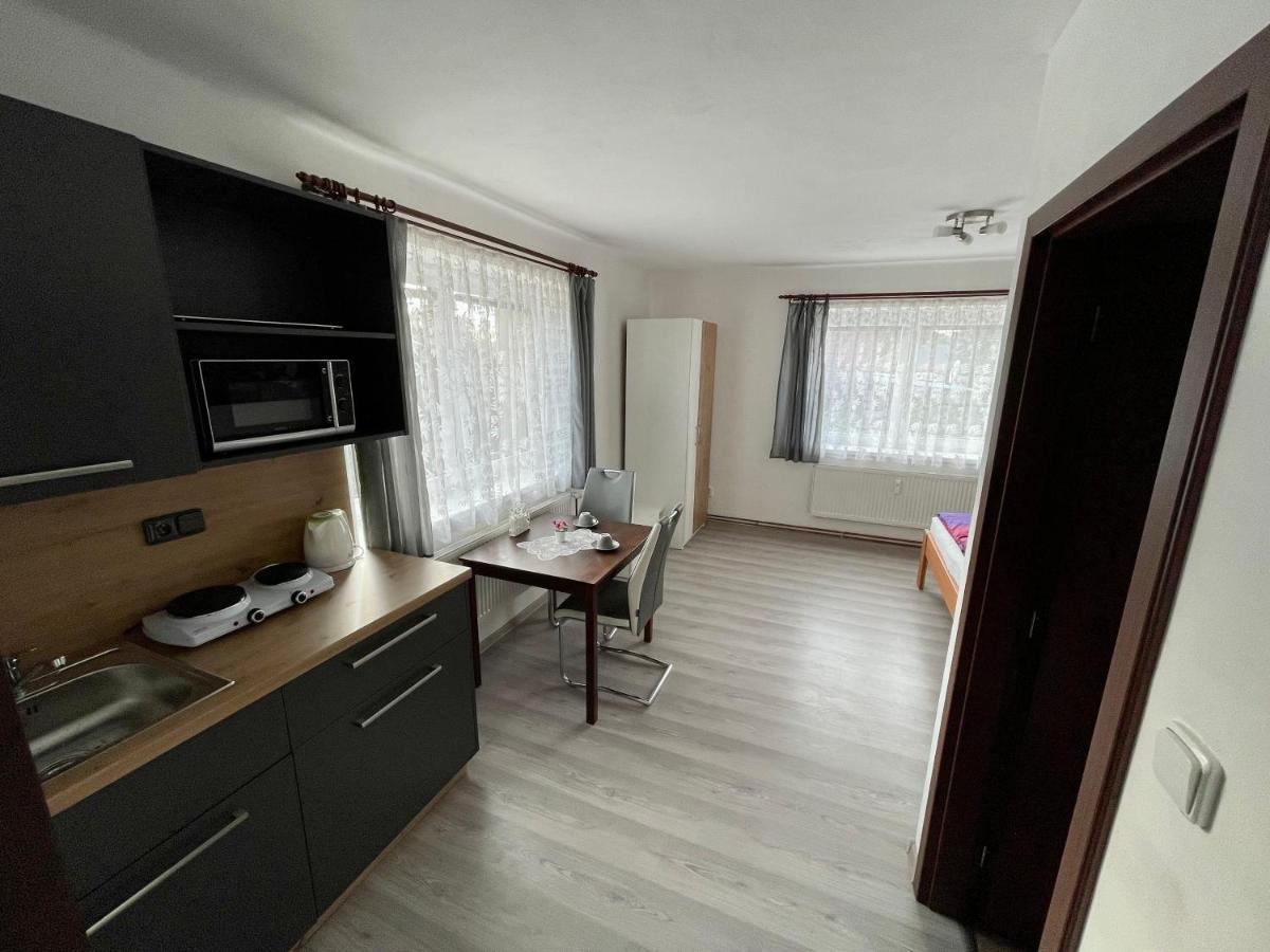 Apartmany Marjanka Jenisovice  Bagian luar foto